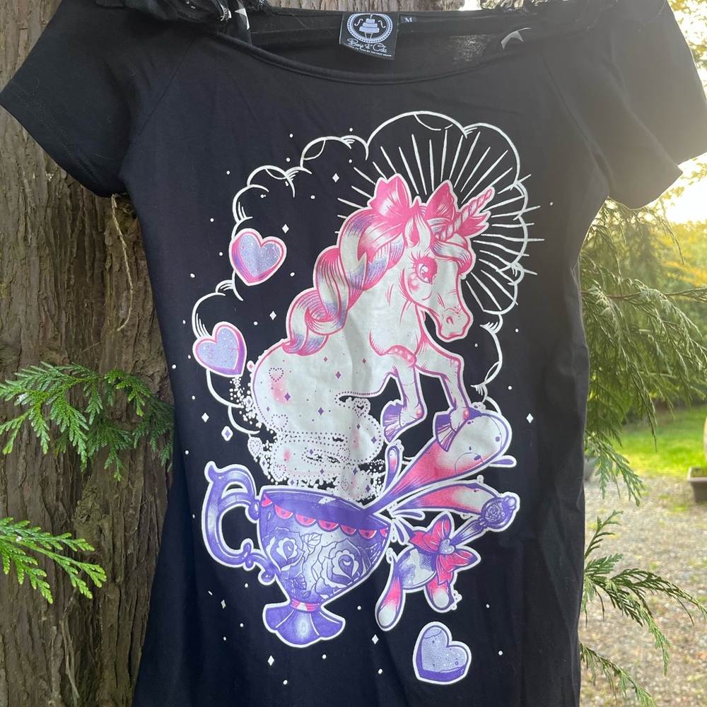 Too Fast Banjo & Cake Unicorn Teacup T-Shirt Bow Sleeve Blouse